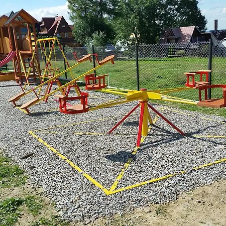 Na Szczycie ホームステイ ザコパネ